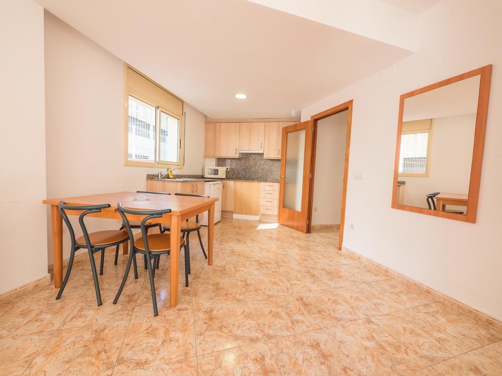 Apartaments Ar Easy Santa Anna II โยเรตเดมาร์ ภายนอก รูปภาพ