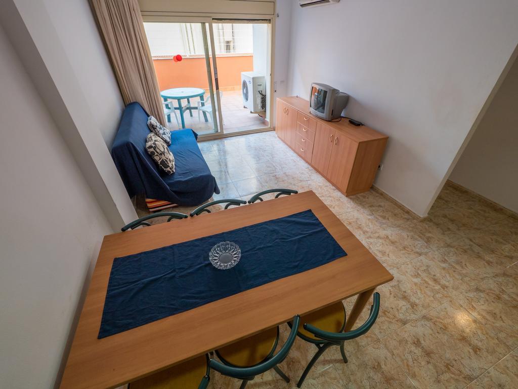 Apartaments Ar Easy Santa Anna II โยเรตเดมาร์ ภายนอก รูปภาพ