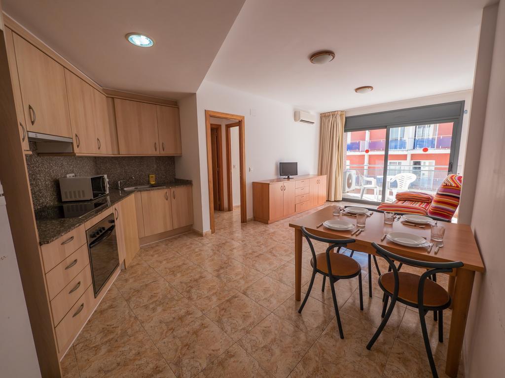 Apartaments Ar Easy Santa Anna II โยเรตเดมาร์ ภายนอก รูปภาพ