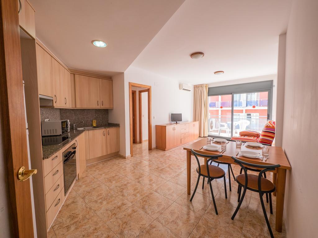 Apartaments Ar Easy Santa Anna II โยเรตเดมาร์ ภายนอก รูปภาพ