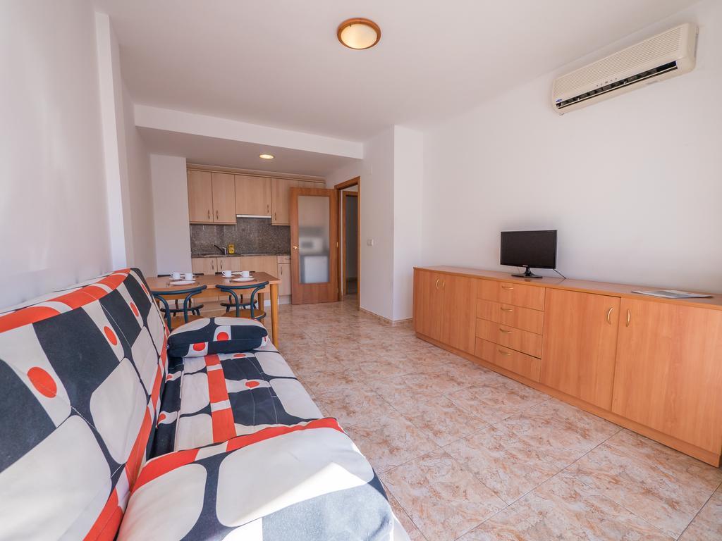 Apartaments Ar Easy Santa Anna II โยเรตเดมาร์ ภายนอก รูปภาพ